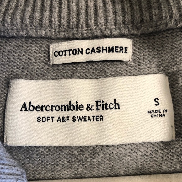 Abercrombie and Finch - Men’s Small - Picture 5 of 5